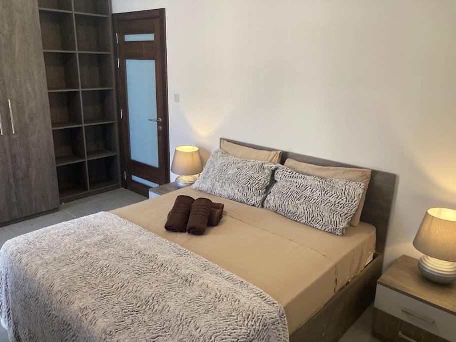 Elegant Maisonette In Malta By Assetflow Pro Apartment Марсаскала Екстериор снимка