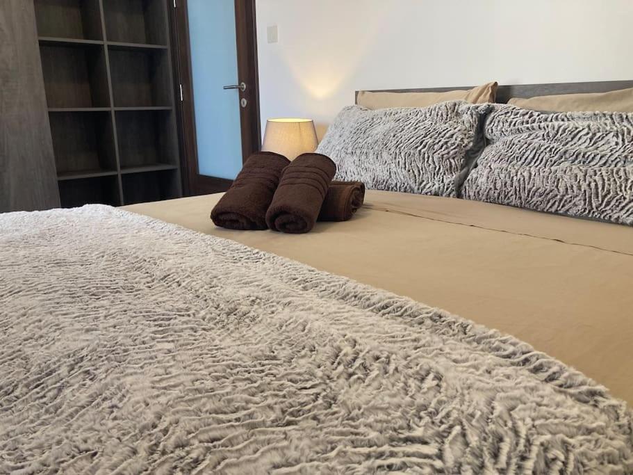 Elegant Maisonette In Malta By Assetflow Pro Apartment Марсаскала Екстериор снимка